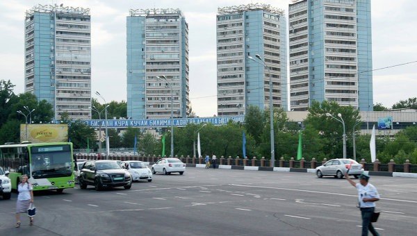 Посольство США в Ташкенте забросали "коктейлями Молотова"