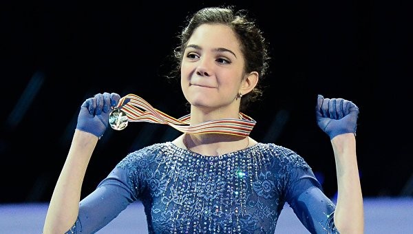 Фигуристка Медведева выиграла золото ЧМ-2016