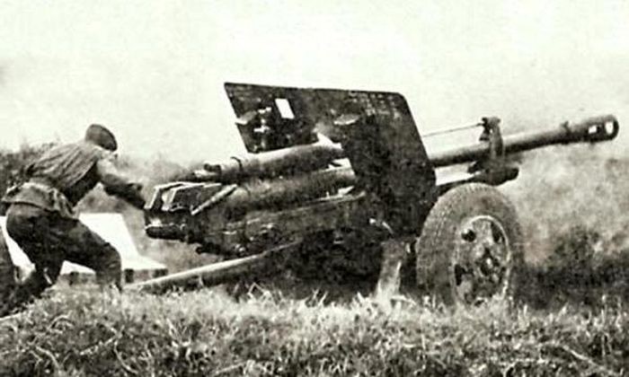 Подвиг артиллериста, подбившего 8 танков