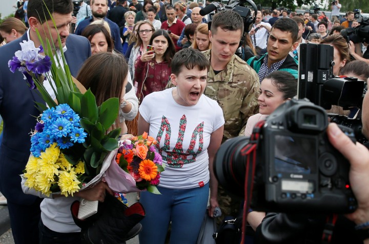 Дебют Савченко в НАТО: Овации и бескрайние благодарности
