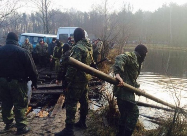Добытчики янтаря устроили бунт на западе Украины