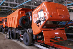 В России наращивается производство грузовиков и автобусов
