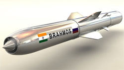 Новая модификация ракеты «Брамос» уничтожит авианосец