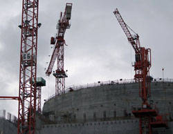 В КНДР продолжают строить атомный реактор