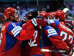 Сборная России разгромила Словакию, став чемпионами мира по хоккею