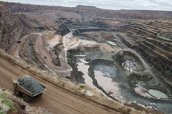 На сколько хватит запасов полезных ископаемых в России?