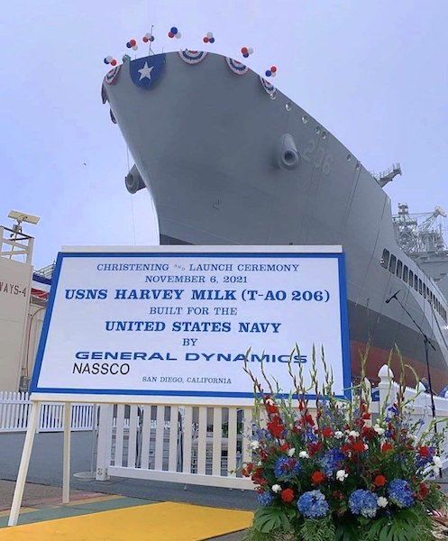 В США назвали корабль в честь политика-гомосексуалиста